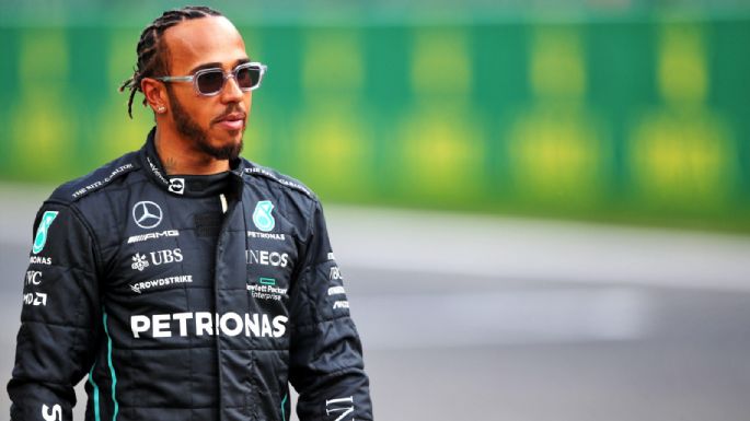 "Ya tienen a Russell": un experto aseguró que Mercedes debería dejar salir a Lewis Hamilton