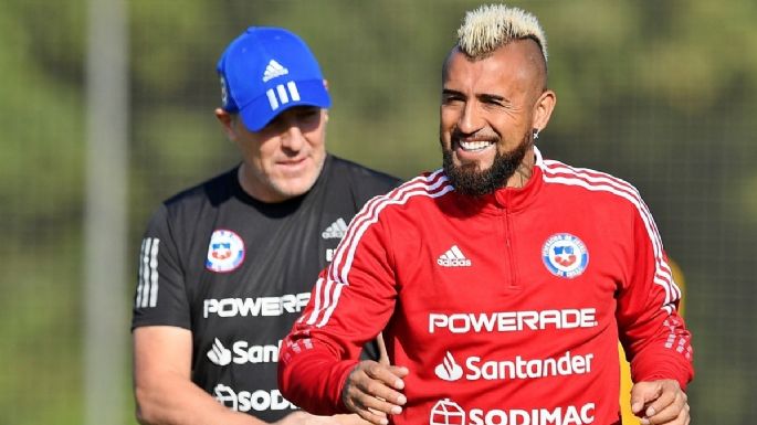 El puesto de Vidal, la duda: la única incógnita en el once de la Selección Chilena