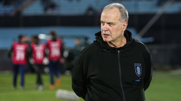 Marcelo Bielsa no podrá contar con él: el goleador uruguayo que no puede representar a la Celeste