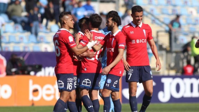 Quiere sumar minutos o irse: la exigencia de un jugador de Universidad Católica