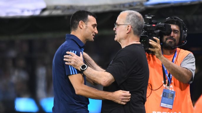 Mostró su humildad: el elogio de Marcelo Bielsa para Lionel Scaloni en el duelo ante Argentina