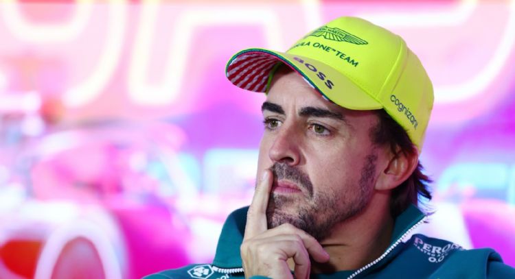 Complica un poco: el drama que suma Aston Martin y preocupa a Fernando Alonso
