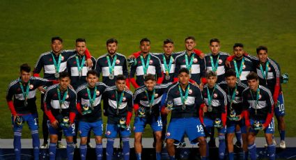 Quinteros deberá decidir: le da pocos minutos en Colo Colo y brilló con la Selección Chilena