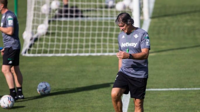 Cuatro regresos: Manuel Pellegrini sorprendió con los convocados para visitar a la Real Sociedad