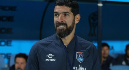 Apuntó alto: Sebastián Abreu se ofreció para dirigir a un grande de Sudamérica