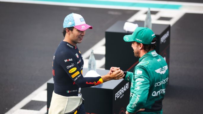 Al detalle: un ex piloto explicó el duelo entre Fernando Alonso y Checo Pérez en Brasil