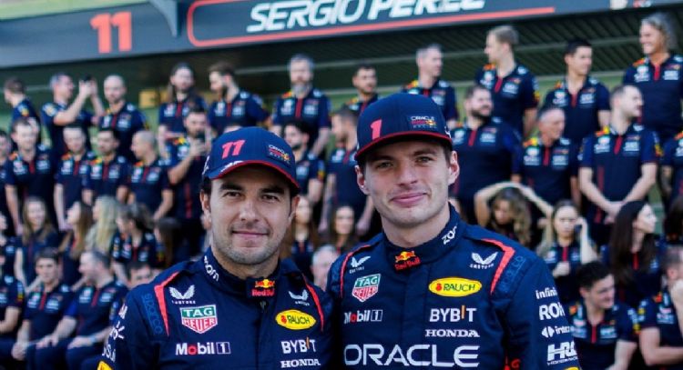 La palabra que faltaba: el mensaje de Max Verstappen tras confirmarse la renovación de Checo Pérez