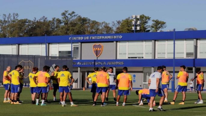 Preocupación para Ibarra: el jugador de mayor rendimiento en Boca podría perderse el duelo ante Vélez