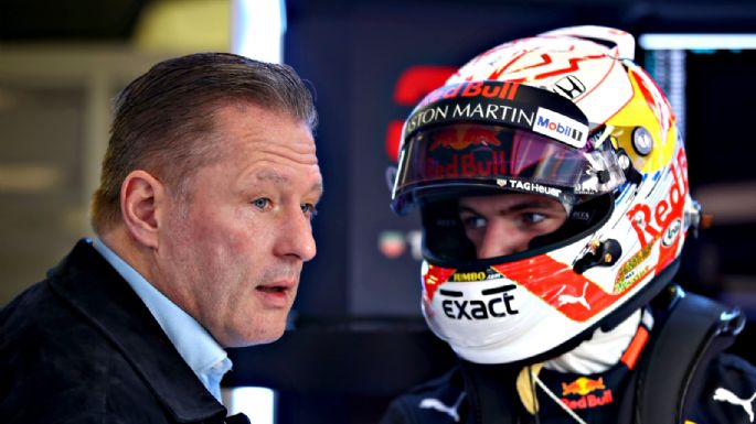 "Así es como crecimos": Max Verstappen justificó a su padre por no saludar a Checo Pérez