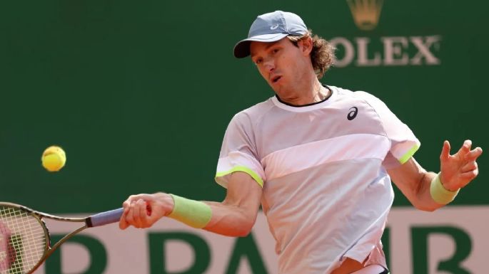 Eliminado: Nicolás Jarry quedó fuera de Montecarlo tras una ardua batalla contra Tsitsipas