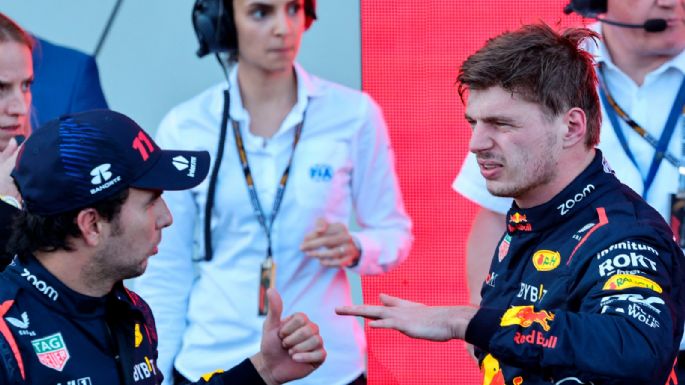 Culpó a Checo Pérez: desde Mercedes creen que Max Verstappen no toleró perder con su compañero