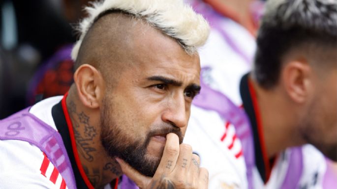 Cambió hasta el arquero: Arturo Vidal fue parte de una maniobra sin sentido de Sampaoli en Flamengo