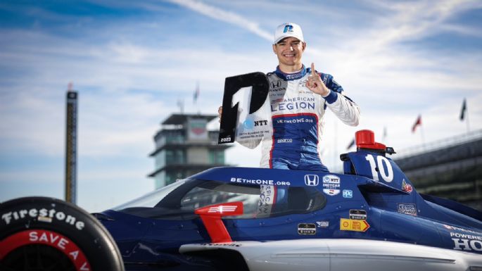 No solo se llevó la pole: el premio económico que recibió Álex Palou en Indy 500