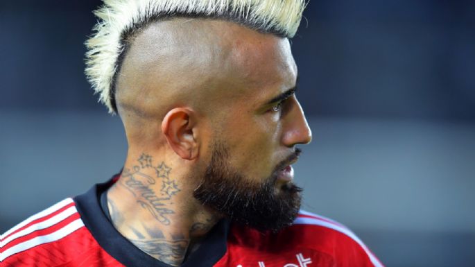 Otro golpe a Arturo Vidal: el ex Universidad de Chile que terminaría de sacarlo de Flamengo