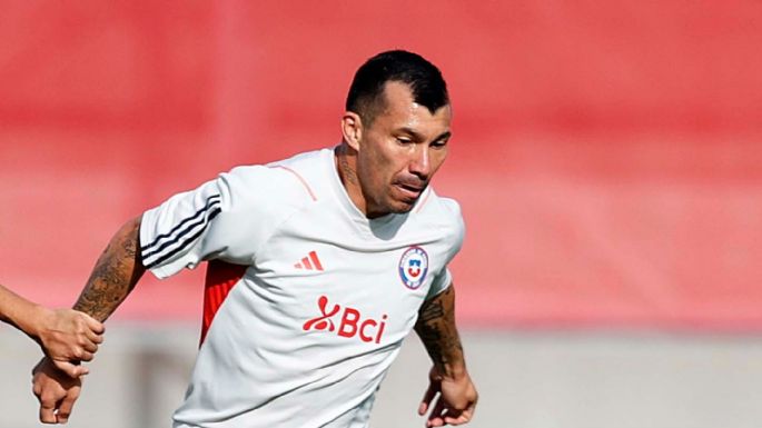 "Mucha potencia": Gary Medel quedó maravillado con este debutante en la Selección Chilena