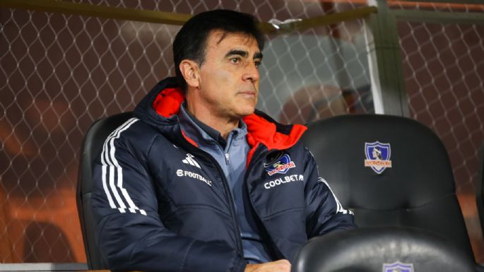 Podría salvar a Quinteros: el relegado de Colo Colo que reapareció en los planes del técnico