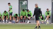 Quieren rescindirle: Manuel Pellegrini no lo tiene en cuenta y Betis negocia su salida