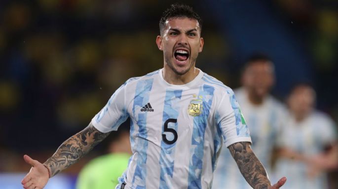 Jugaría con un compañero de la Selección Argentina: el equipo que busca a Leandro Paredes