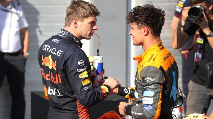 No es nada barato: el valor del trofeo de Max Verstappen que fue destruido por Lando Norris