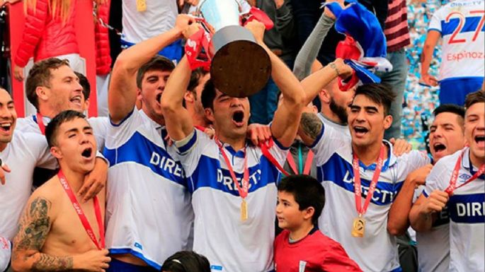 Con 40 años: fue campeón en Universidad Católica y volvió a jugar al fútbol en Chile