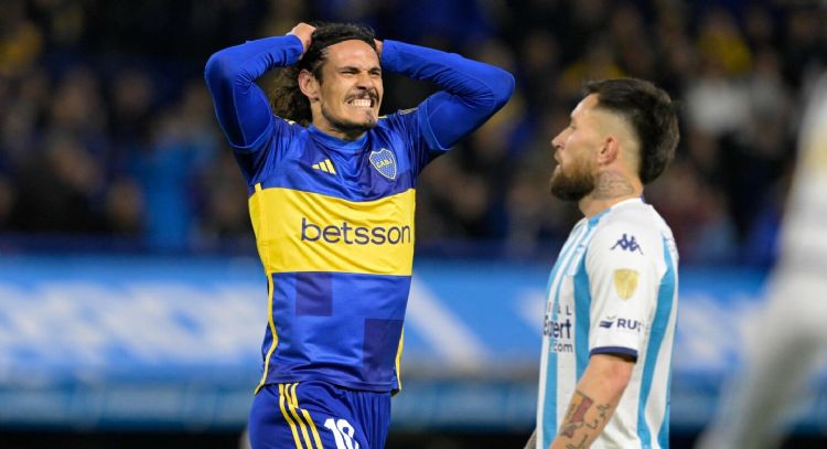 "No pueden salir": Luis Advíncula reveló uno de los problemas que tiene Edinson Cavani en Boca