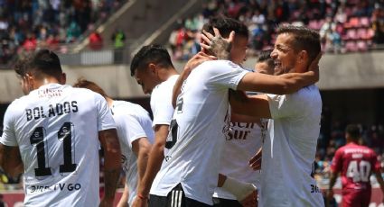 Otra vez sin lugar: el ex Colo Colo que volvió a ser castigado y podría quedarse sin jugar