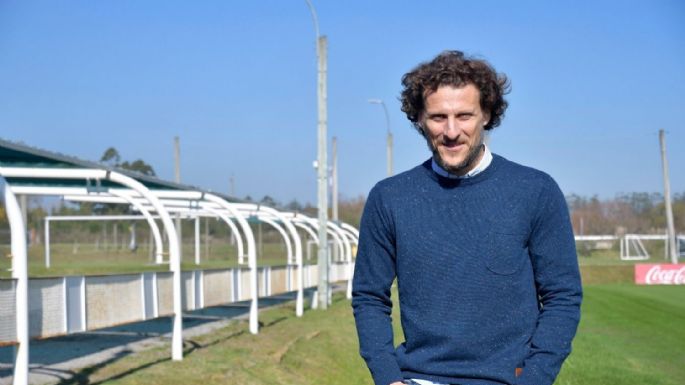 "En nuestra primera participación": el título en Uruguay que festejó Diego Forlán