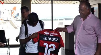 Enorme recibimiento: así fue la llegada de Nicolás De la Cruz a Flamengo