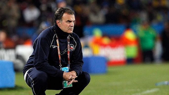 "Me sentía incómodo": la figura de Chile que contó cómo Marcelo Bielsa lo dejó sin el Mundial 2010