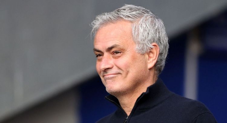 José Mourinho volvería a dirigir: cuáles fueron sus últimos grandes títulos