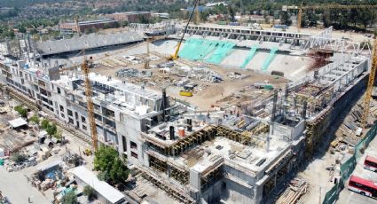 "Nuestra nueva casa": el homenaje de Universidad Católica por el San Carlos de Apoquindo