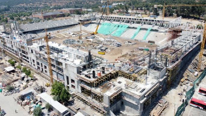 "Nuestra nueva casa": el homenaje de Universidad Católica por el San Carlos de Apoquindo