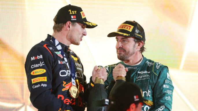 Vuelan los dardos: los palitos de la Fórmula 1 para Fernando Alonso y Max Verstappen