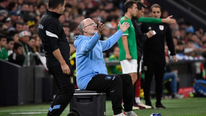 Sufre Marcelo Bielsa: un nombre clave para la Selección Uruguaya sufrió una importante lesión