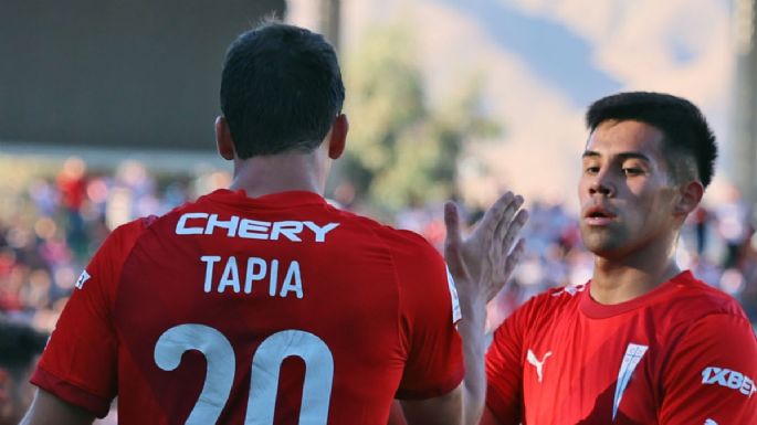 Los salvó el VAR: dos goles le anularon a Copiapó en el triunfo de Universidad Católica