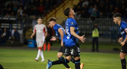 Javier Altamirano con el corazón contento: Huachipato y el León empataron en el debut