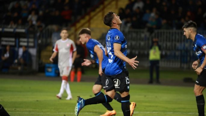 Javier Altamirano con el corazón contento: Huachipato y el León empataron en el debut