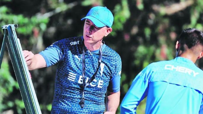 Tiago Nunes sorprende: el jugador marginado que volvería a ser titular en Universidad Católica