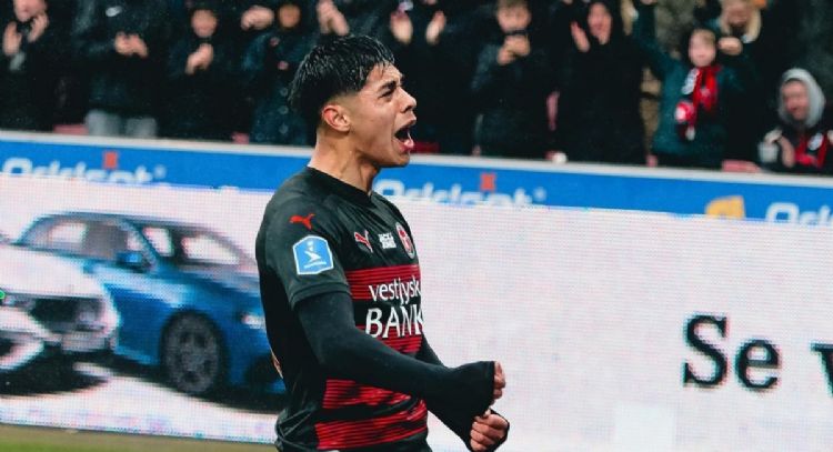 "Tiene que darse cuenta": un histórico cuestionó a una Darío Osorio por su nivel en la Roja