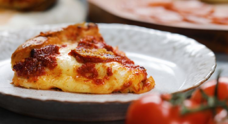 ¿Pizza sin harina ni horno?: con esta receta, es fácil poder hacerla