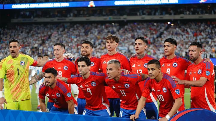 Cerca de volver al país: las dos figuras de la Selección Chilena que serán refuerzos locales