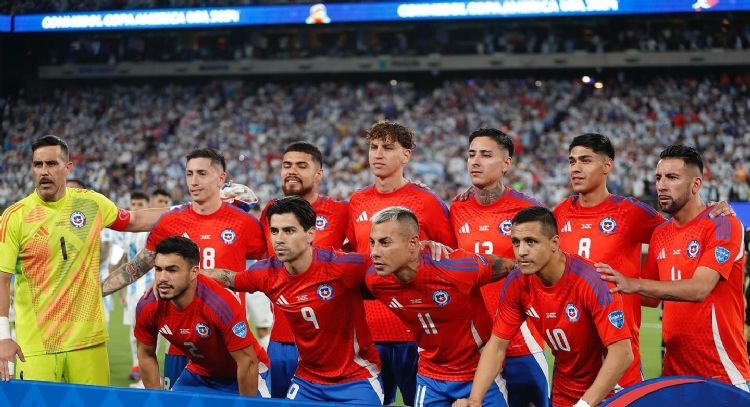 “Platos por la cabeza”: el bicampeón de América que explicó la abrupta caída de la Selección Chilena