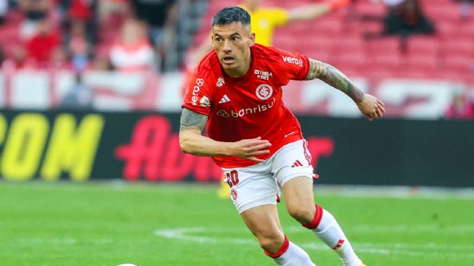 Expectativa total en los hinchas: Universidad de Chile avanzó en el fichaje de Charles Aránguiz
