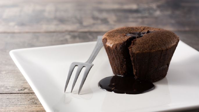 Come sin culpa con la receta de este volcán de chocolate fit que casi no tiene grasas