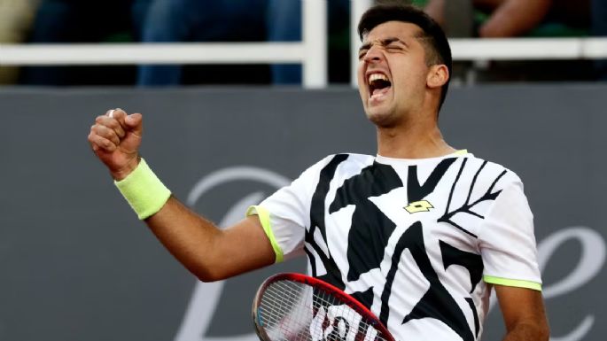 Derrotó a un local y avanzó a octavos: el dinero que podría ganar Tomás Barrios en este torneo