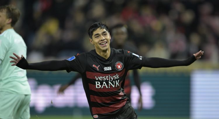 Felicidad para Darío Osorio: así fue su debut en la UEFA Champions League