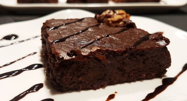 Sin harinas: la receta para poder hacer este rico brownie en pocos pasos