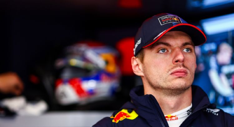 Contra todo: Max Verstappen consiguió una trabajada victoria en el GP más peleado del año