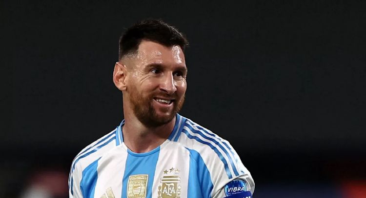 Argentina enfrenta a Ecuador en cuartos: cómo se encuentra Lionel Messi tras confirmarse la lesión