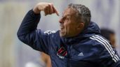 Foto ilustrativa de la nota titulada ¿Primer cortocircuito?: la firme exigencia de Álvarez tras perder la cima con Universidad de Chile